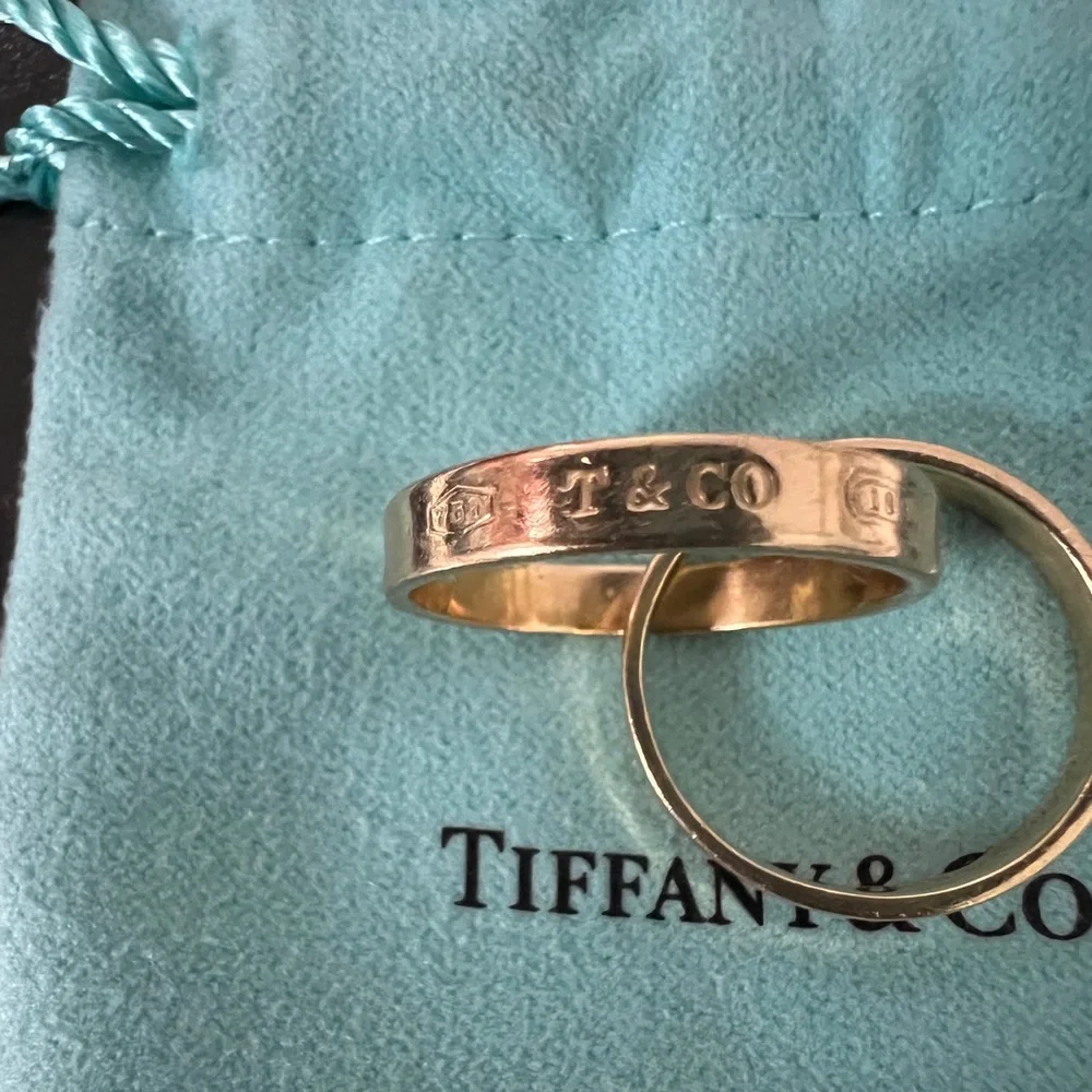 1837 interlock ring